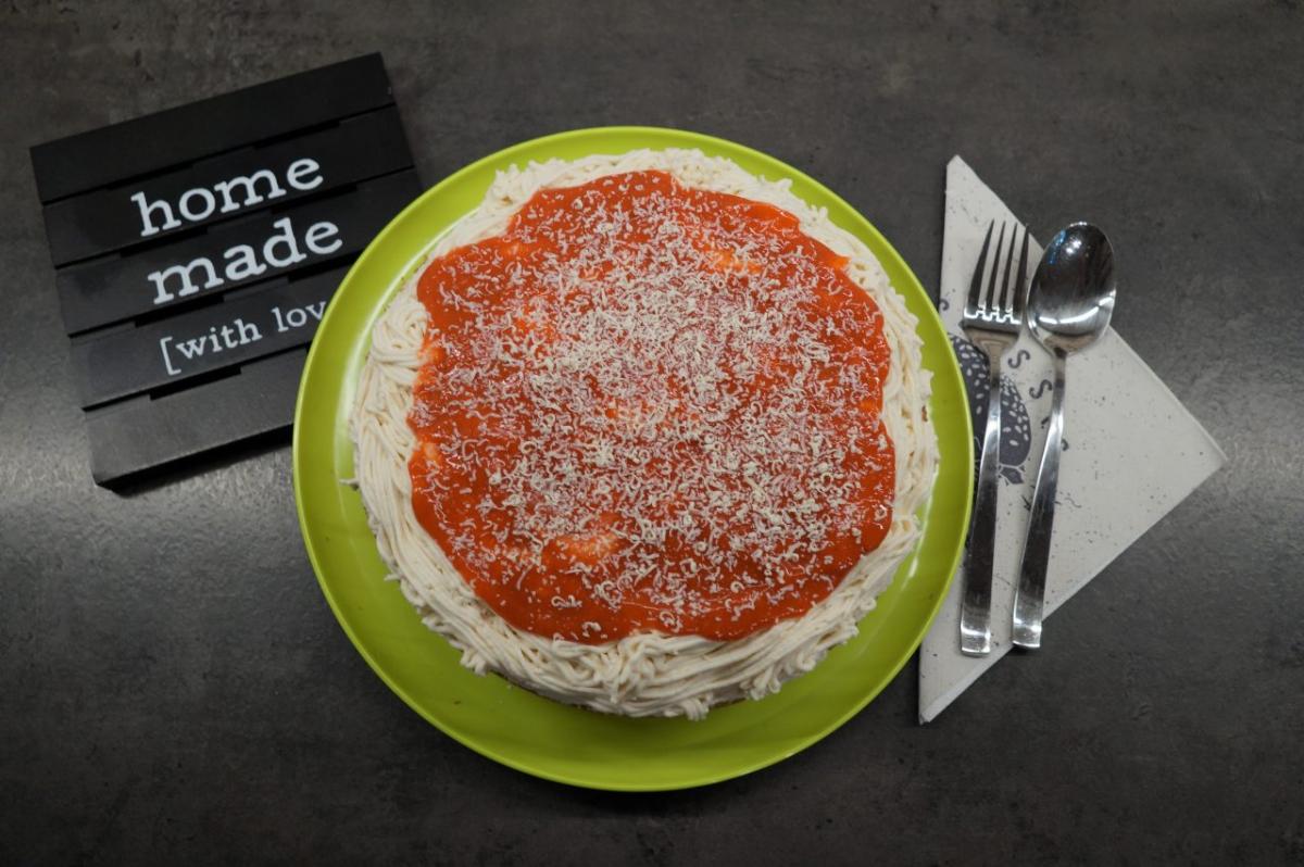 Erdbeer-Spaghetti-Torte – Sabrinas Backvergnügen