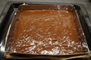 2) Den Schokoladenkuchen zubereiten