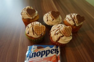 Erdbeer-Joghurt Cupcakes (Knoppers)     